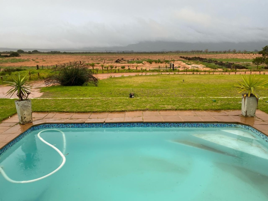 3 Bedroom Property for Sale in Aurora Western Cape